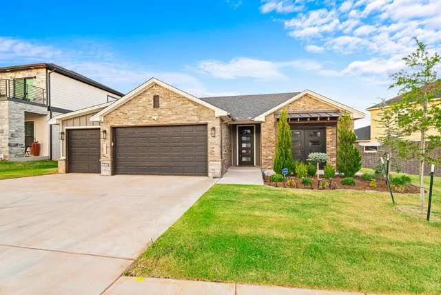 Photo 2 — 15504 Echo Park Drive, Edmond, OK 73013