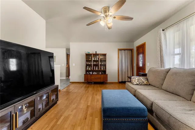 Photo 8 — 907 Ella Street, Cordell, OK 73632