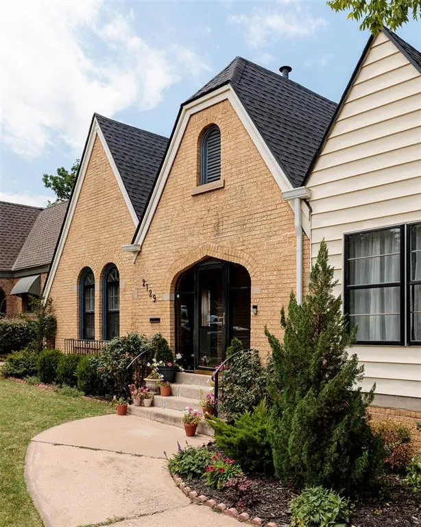 Photo 3 — 2129 NW 27th Street, Oklahoma City, OK 73107