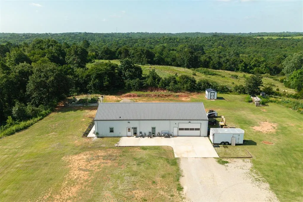 Photo 4 — 8201 S Hiwassee Road, Oklahoma City, OK 73150