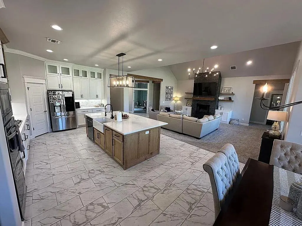 Photo 9 — 14608 Brantwood Circle, Oklahoma City, OK 73142