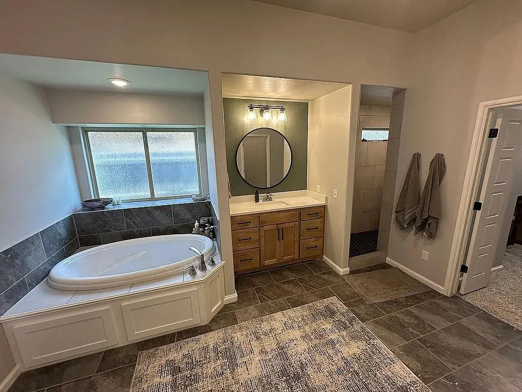 Photo 14 — 14608 Brantwood Circle, Oklahoma City, OK 73142
