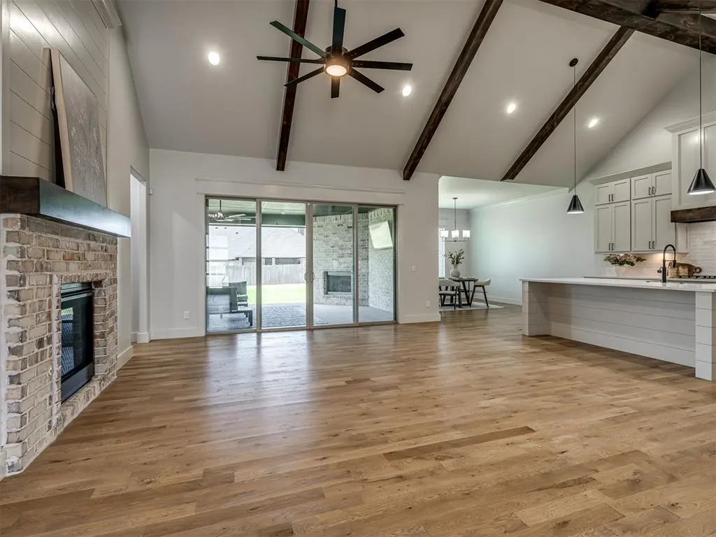 Photo 7 — 4301 Hunter Glen Drive, Oklahoma City, OK 73179