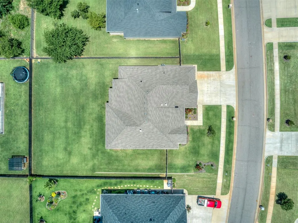 Photo 42 — 4301 Hunter Glen Drive, Oklahoma City, OK 73179
