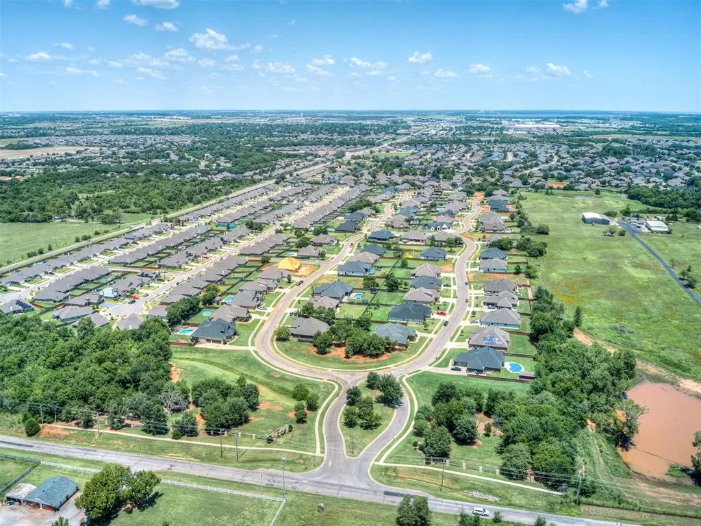 Photo 45 — 4301 Hunter Glen Drive, Oklahoma City, OK 73179