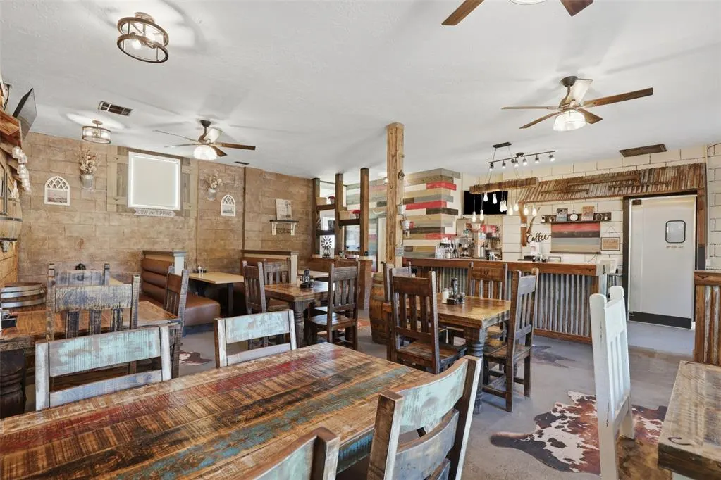 Photo 18 — 112 N Chisholm Trail, Dover, OK 73734