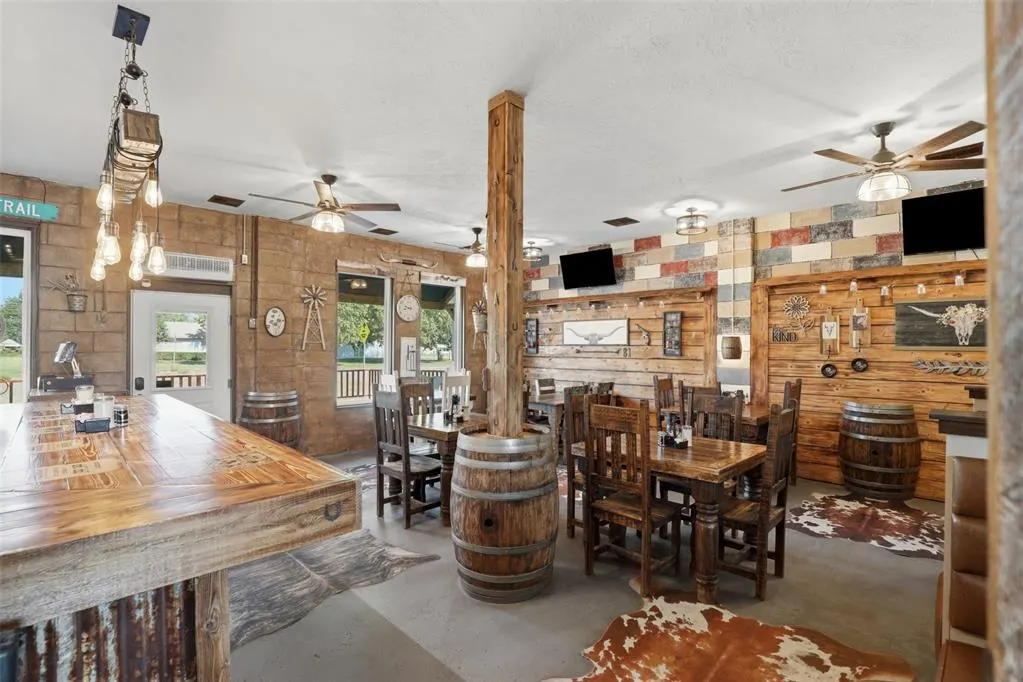 Photo 20 — 112 N Chisholm Trail, Dover, OK 73734