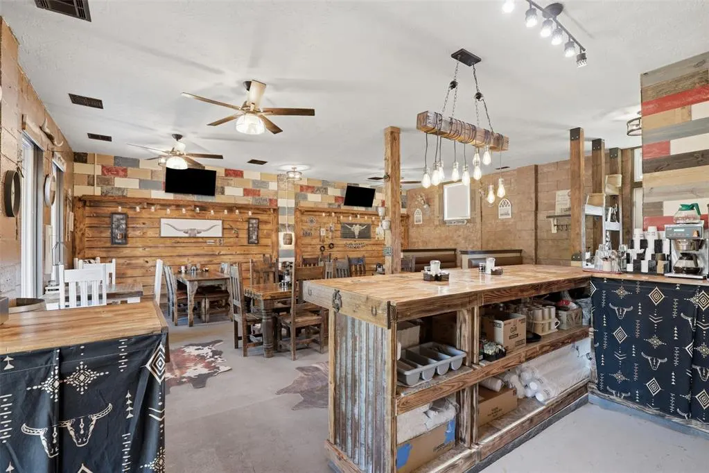 Photo 25 — 112 N Chisholm Trail, Dover, OK 73734