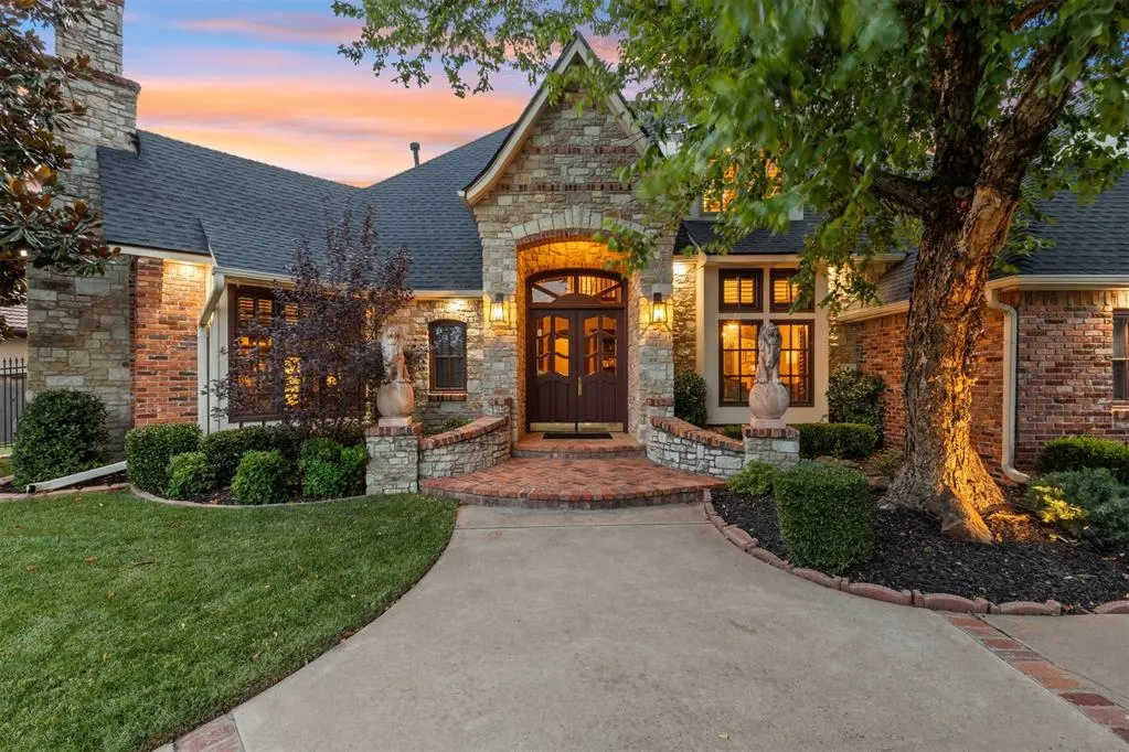 Front exterior — 15109 Stoney Spring Road, Edmond, OK 73013