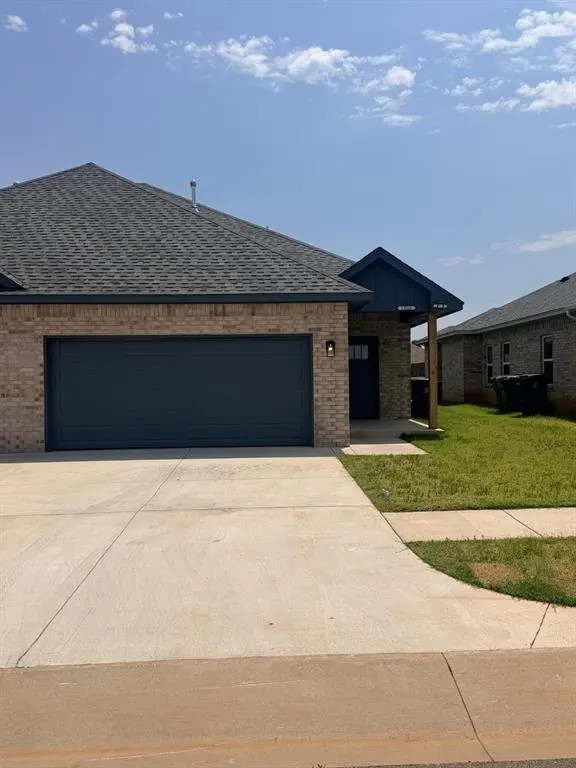 Photo 2 — 13516 Calli Court, Piedmont, OK 73078