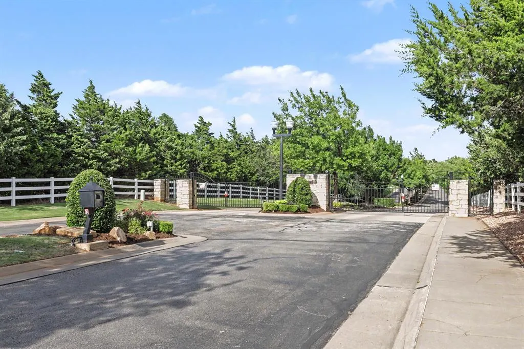 Photo 43 — 7721 NW 136th Terrace, Oklahoma City, OK 73142