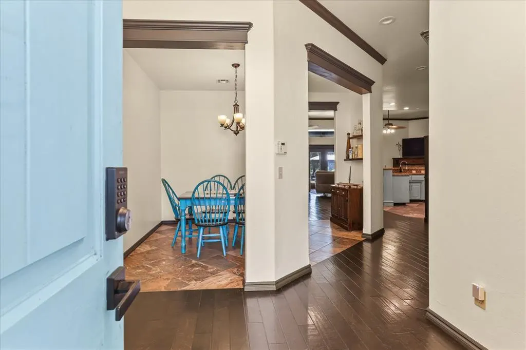 Photo 4 — 13332 Ambleside Drive, Yukon, OK 73099