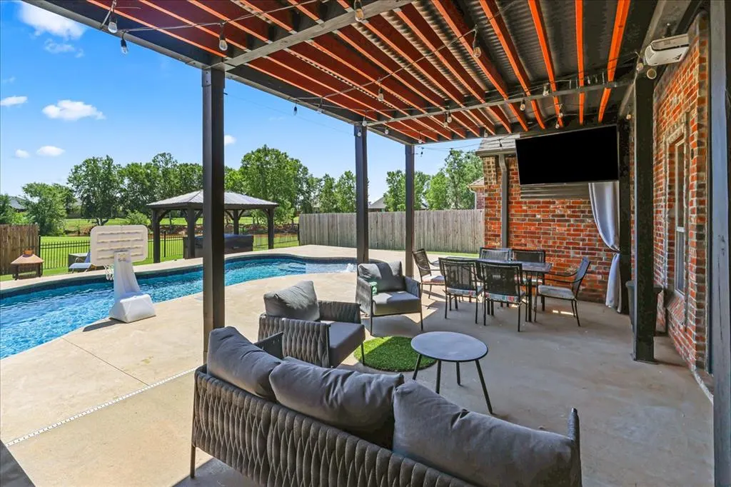 Photo 42 — 13332 Ambleside Drive, Yukon, OK 73099