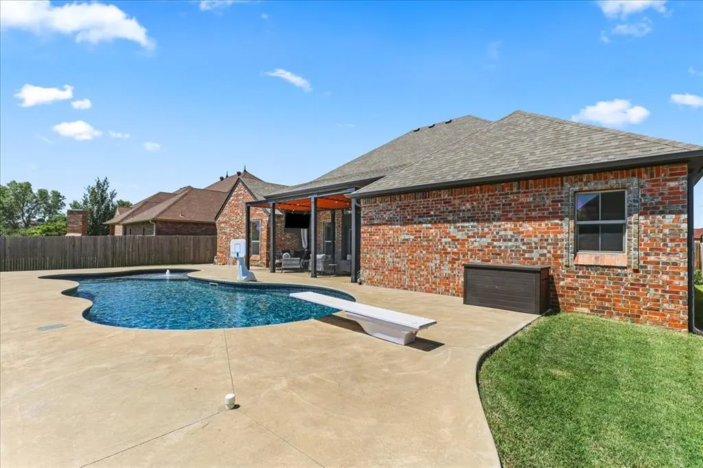 Photo 43 — 13332 Ambleside Drive, Yukon, OK 73099