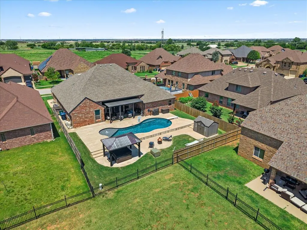 Photo 49 — 13332 Ambleside Drive, Yukon, OK 73099