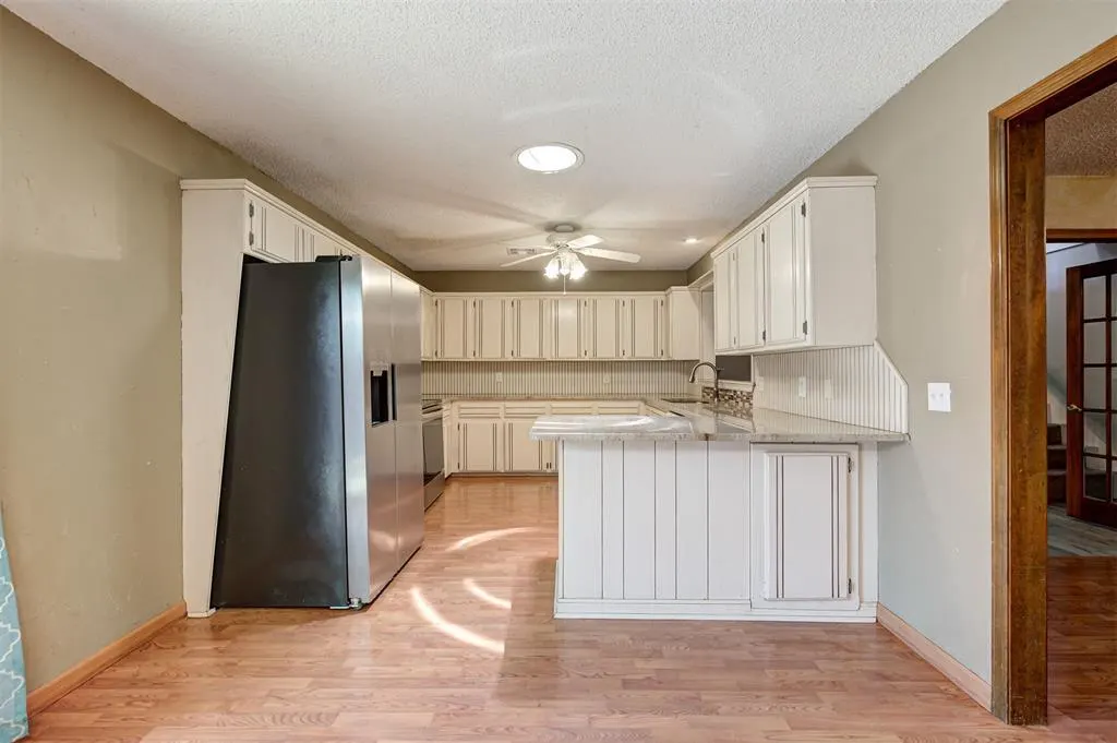Photo 12 — 11704 SW 3rd Street, Yukon, OK 73099