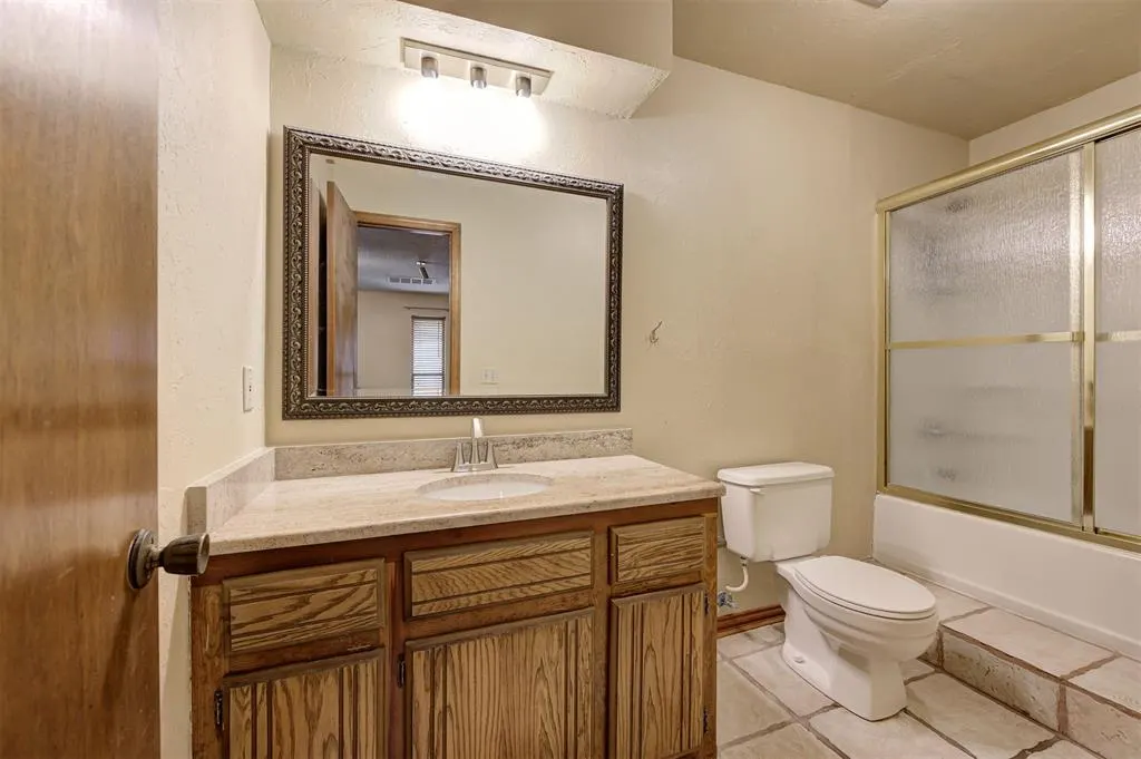 Photo 22 — 11704 SW 3rd Street, Yukon, OK 73099