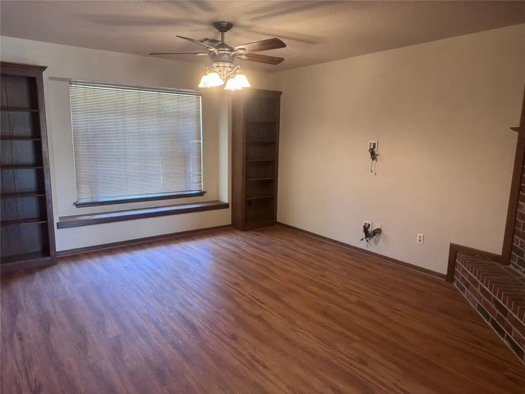 Photo 2 — 2900 Green Canyon Drive, Edmond, OK 73013