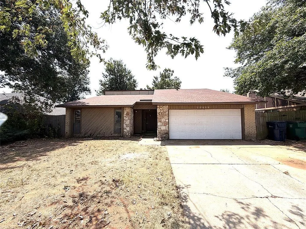 Front exterior — 10408 NW 40th Street, Yukon, OK 73099