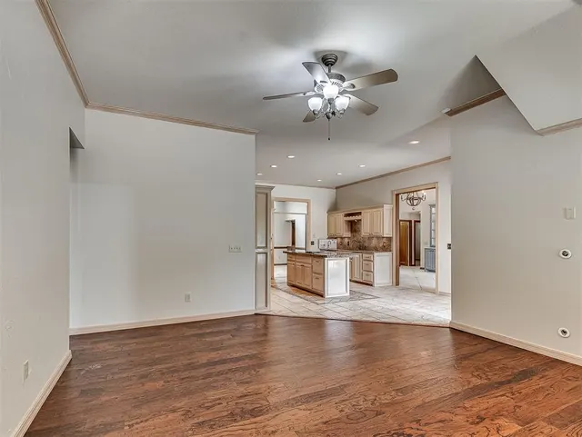 Photo 5 — 3621 Barwick Drive, Norman, OK 73072