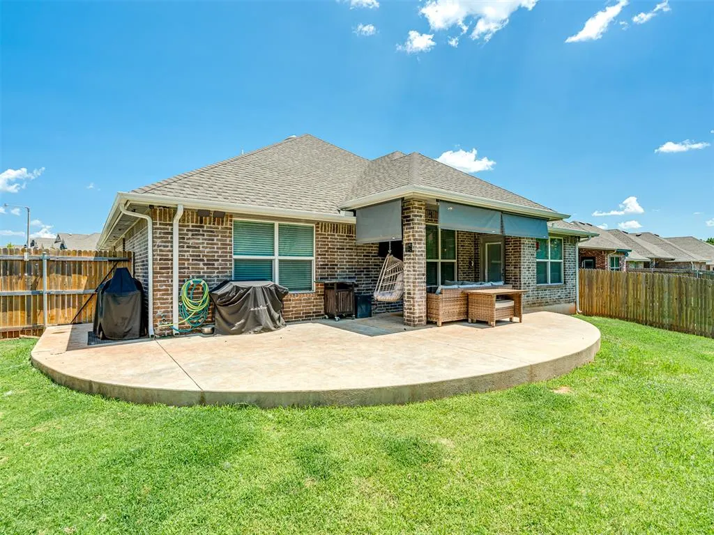 Photo 36 — 300 Mountain Laurel Way, Noble, OK 73068