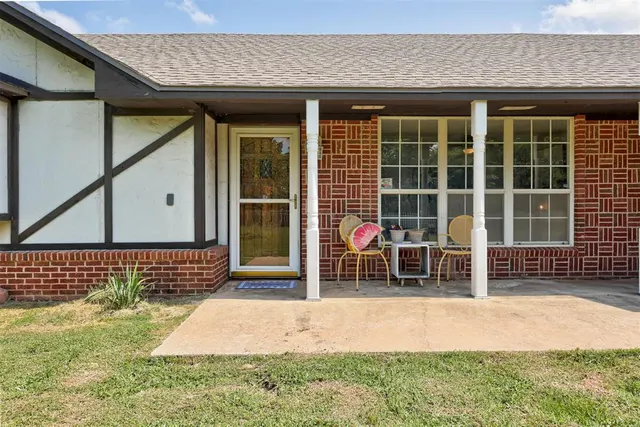 Photo 7 — 29706 Hardesty Road, McLoud, OK 74851