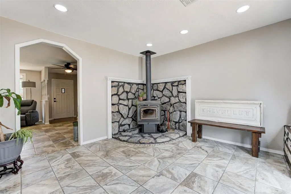 Photo 15 — 29706 Hardesty Road, McLoud, OK 74851