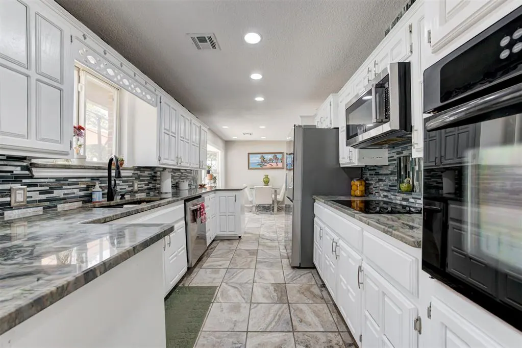 Photo 17 — 29706 Hardesty Road, McLoud, OK 74851
