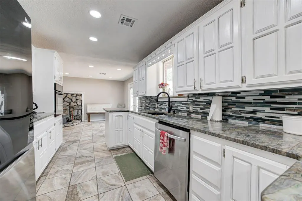Photo 19 — 29706 Hardesty Road, McLoud, OK 74851