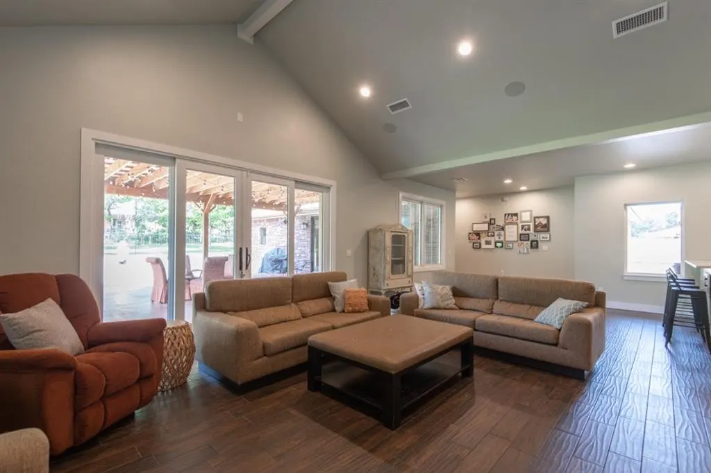 Photo 6 — 2709 Still Meadow Road, Edmond, OK 73013