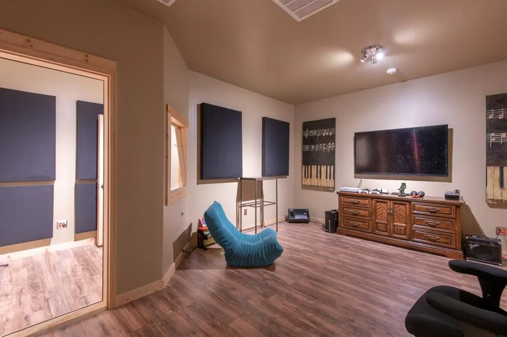 Photo 36 — 2709 Still Meadow Road, Edmond, OK 73013
