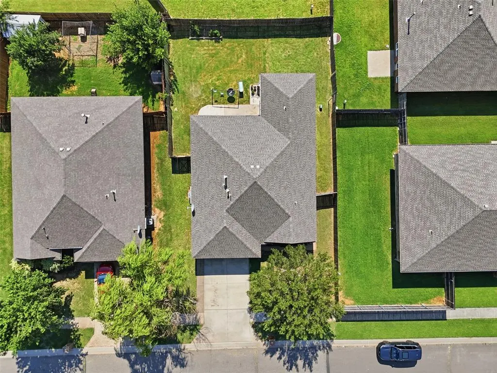 Photo 36 — 4205 Red Apple Terrace, Moore, OK 73160