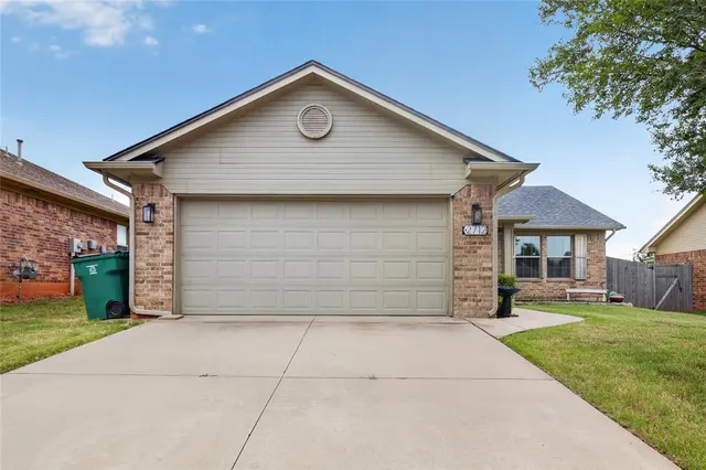 Photo 3 — 2712 NW 186th Terrace, Edmond, OK 73012
