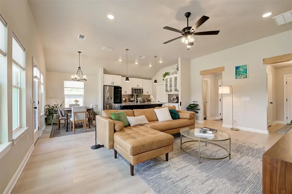 Photo 10 — 1518 Flint Hills Street, Norman, OK 73069