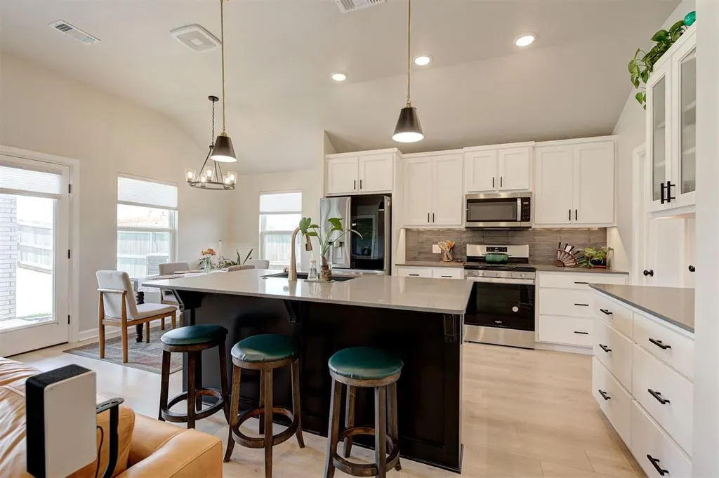 Photo 15 — 1518 Flint Hills Street, Norman, OK 73069