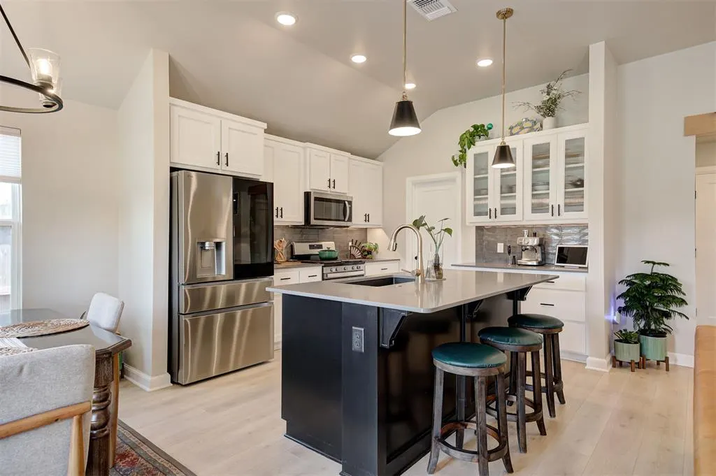 Photo 16 — 1518 Flint Hills Street, Norman, OK 73069