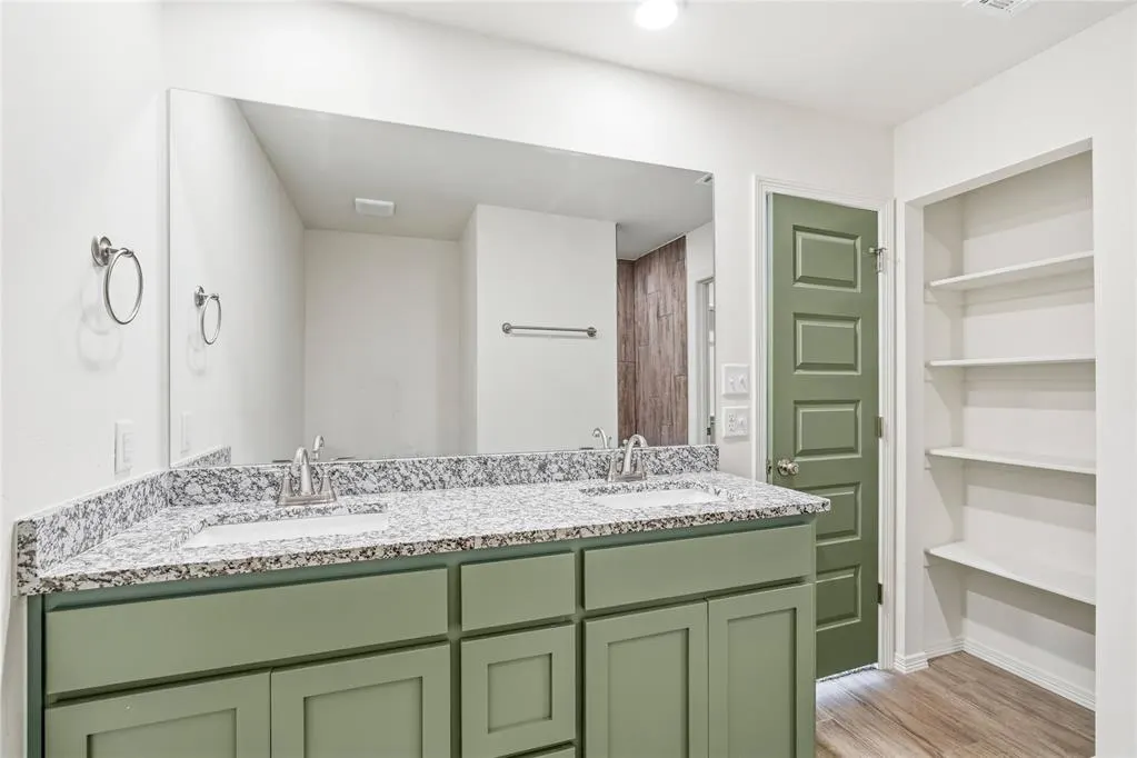 Photo 18 — 4656 Lincoln Landing, Harrah, OK 73045