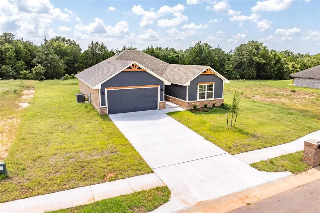 Photo 32 — 4656 Lincoln Landing, Harrah, OK 73045