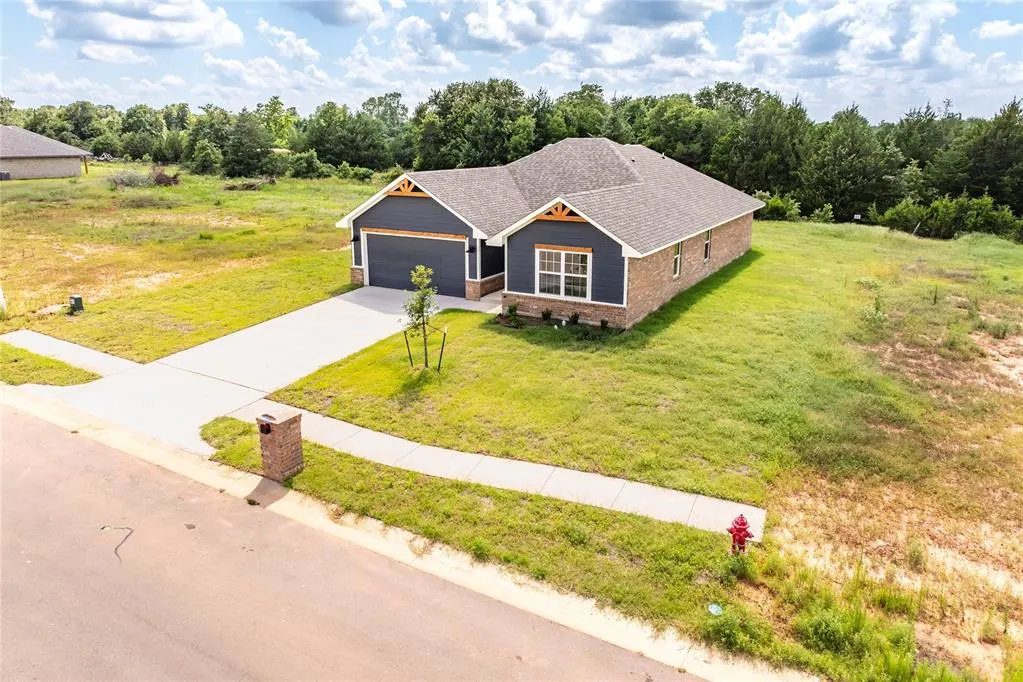 Photo 33 — 4656 Lincoln Landing, Harrah, OK 73045