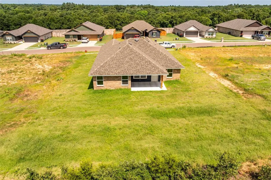 Photo 37 — 4656 Lincoln Landing, Harrah, OK 73045