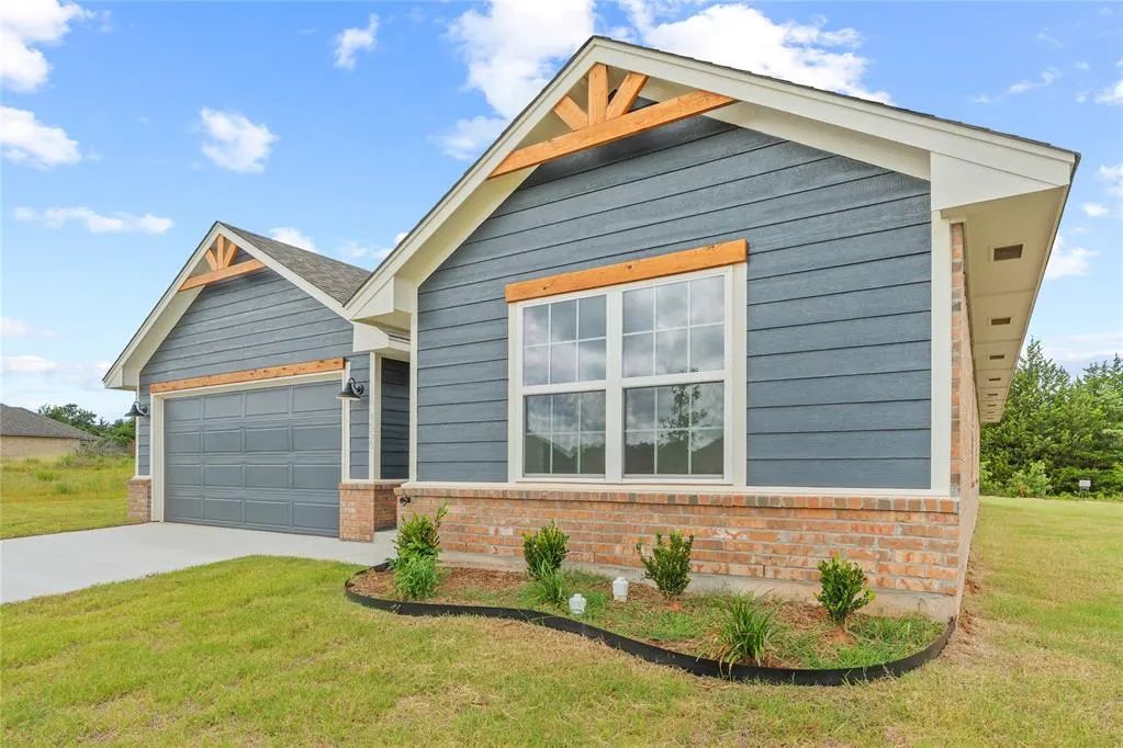 Photo 4 — 4656 Lincoln Landing, Harrah, OK 73045
