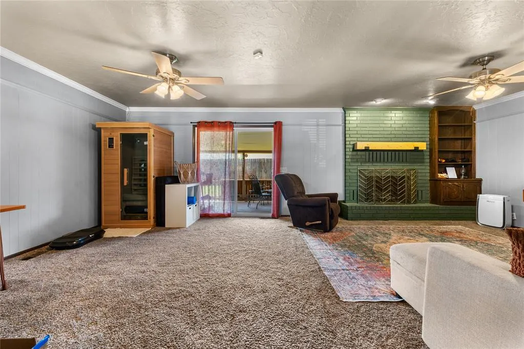 Photo 6 — 1317 Jefferson Street, Weatherford, OK 73096