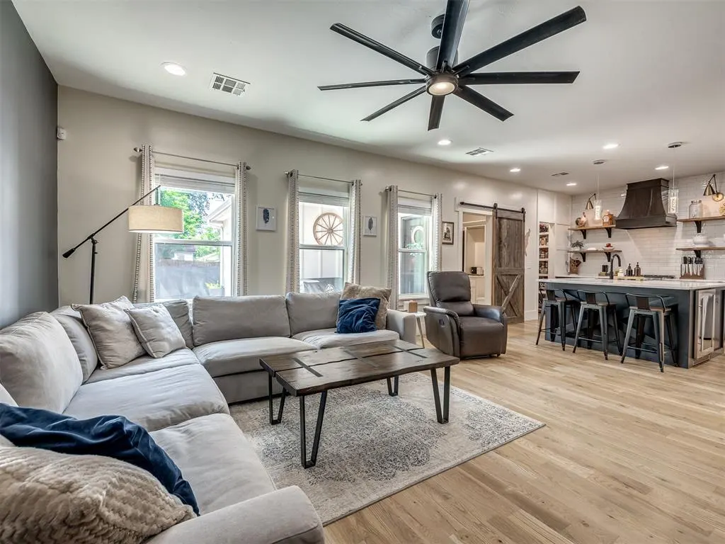 Photo 6 — 1632 NW 15th Street, Oklahoma City, OK 73106