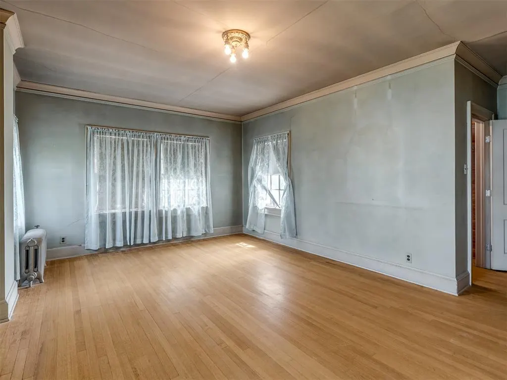 Photo 34 — 701 E Noble Avenue, Guthrie, OK 73044