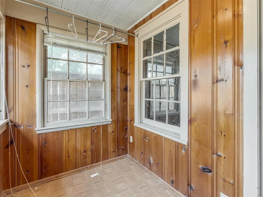 Photo 40 — 701 E Noble Avenue, Guthrie, OK 73044