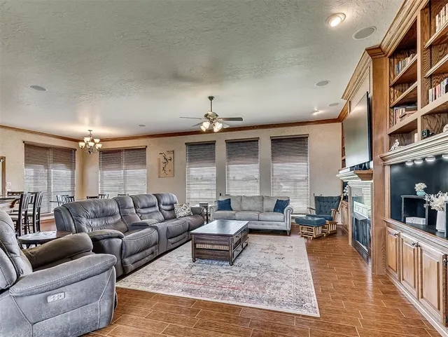 Photo 5 — 921 Hannah Dr, Tuttle, OK 73089