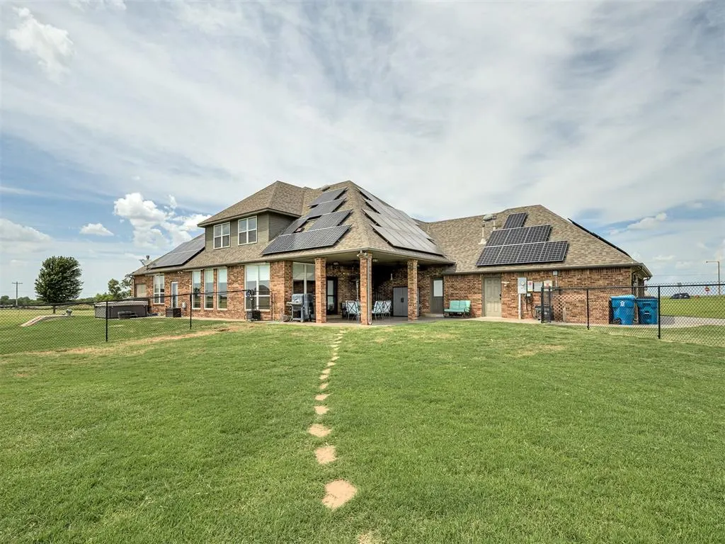 Photo 38 — 921 Hannah Dr, Tuttle, OK 73089