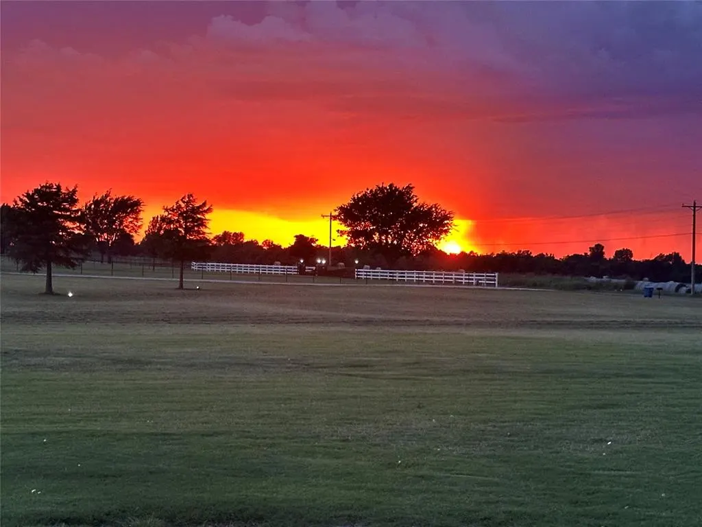 Photo 47 — 921 Hannah Dr, Tuttle, OK 73089