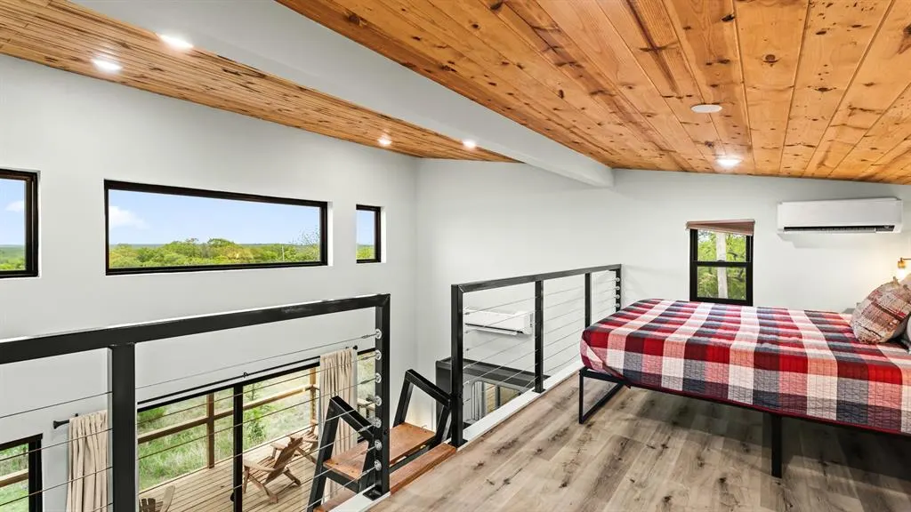 Photo 15 — 5045 Vista Court, Sulphur, OK 73086