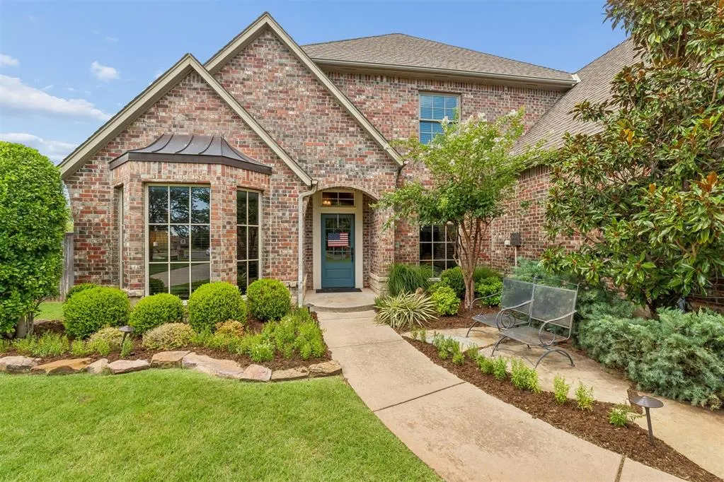 Photo 2 — 1217 River Chase Drive, Edmond, OK 73025